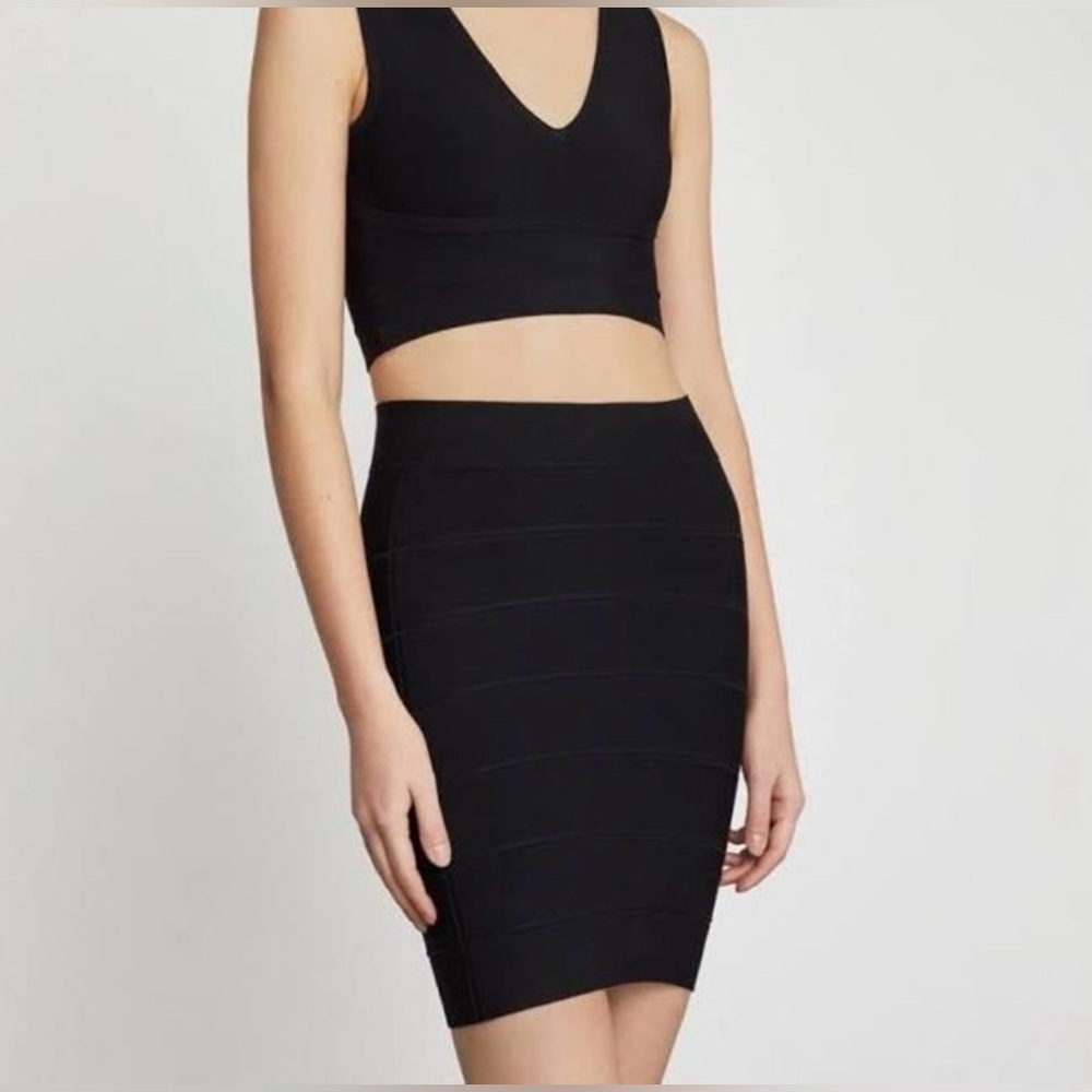 BCBGMAXAZRIA High-Waisted Bandage Pencil Skirt in Black Size XS